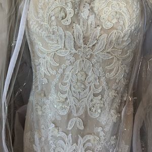 Oleg Cassini wedding dress
